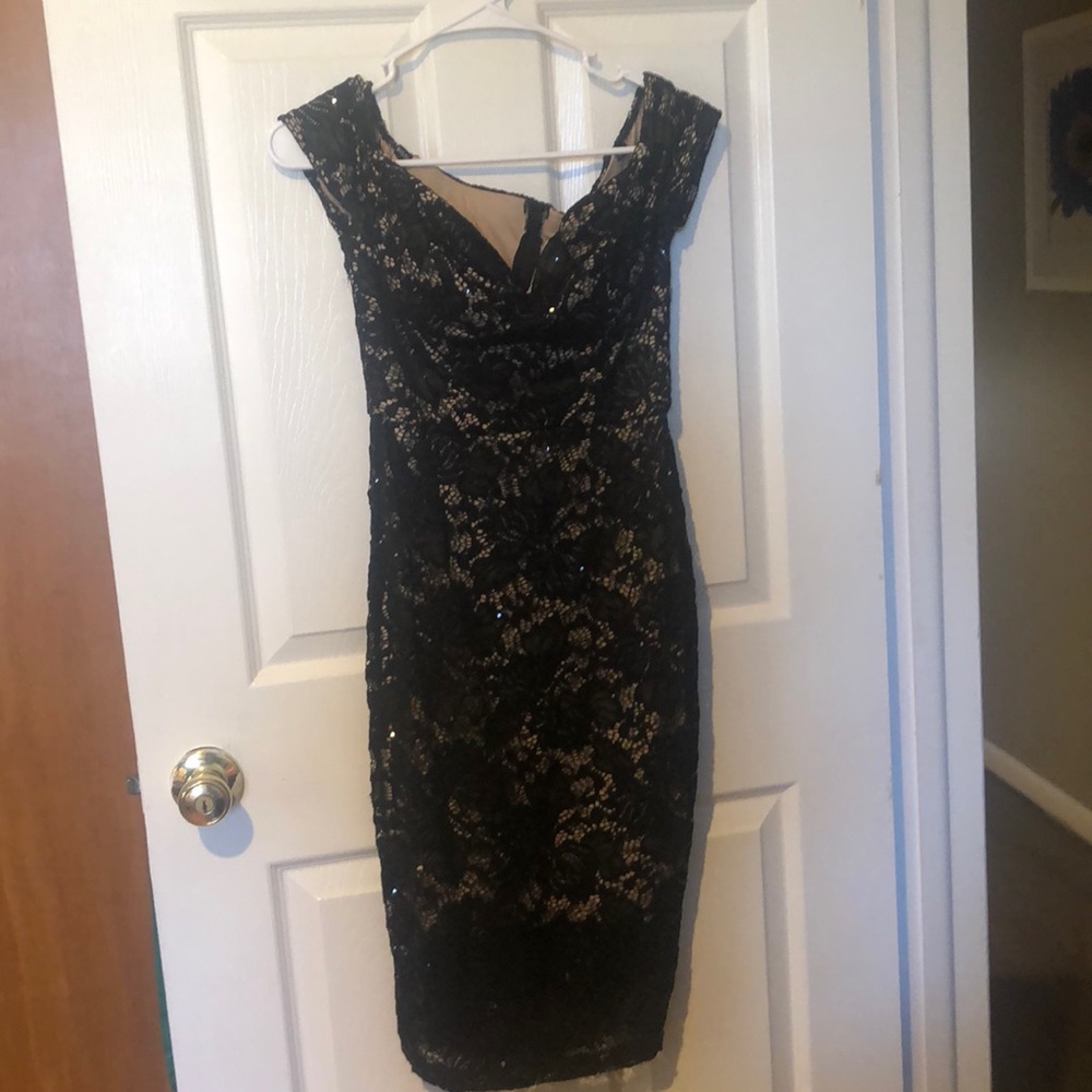Off shoulder sweetheart lace black formal dress